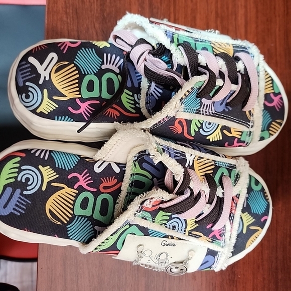 Fashionable Wedge Sandals. Size 40 - Picture 6 of 11